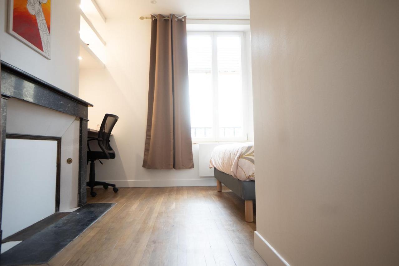 Appartement Cozy Avec Stationnement Gratuit Saint-André-les-Vergers Kültér fotó
