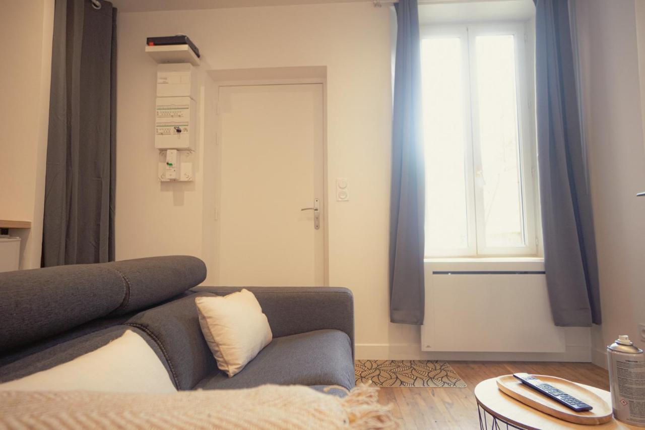 Appartement Cozy Avec Stationnement Gratuit Saint-André-les-Vergers Kültér fotó