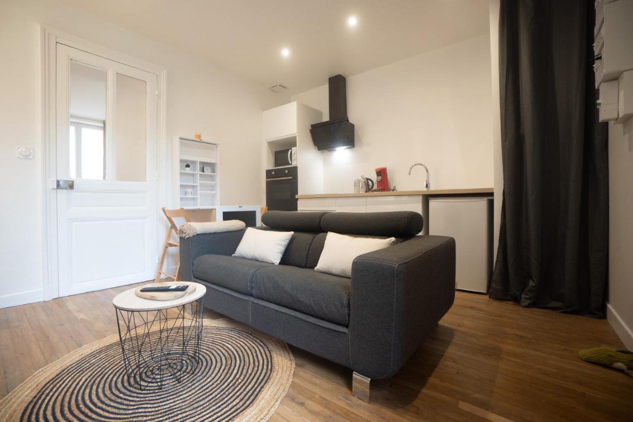 Appartement Cozy Avec Stationnement Gratuit Saint-André-les-Vergers Kültér fotó