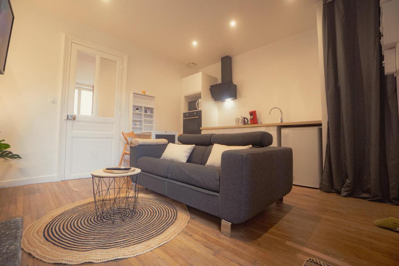 Appartement Cozy Avec Stationnement Gratuit Saint-André-les-Vergers Kültér fotó
