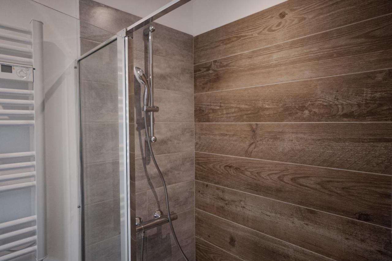 Appartement Cozy Avec Stationnement Gratuit Saint-André-les-Vergers Kültér fotó