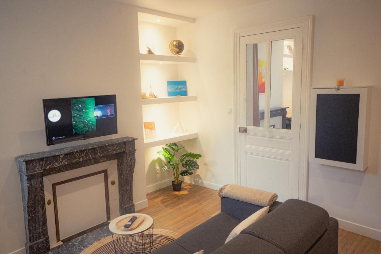 Appartement Cozy Avec Stationnement Gratuit Saint-André-les-Vergers Kültér fotó