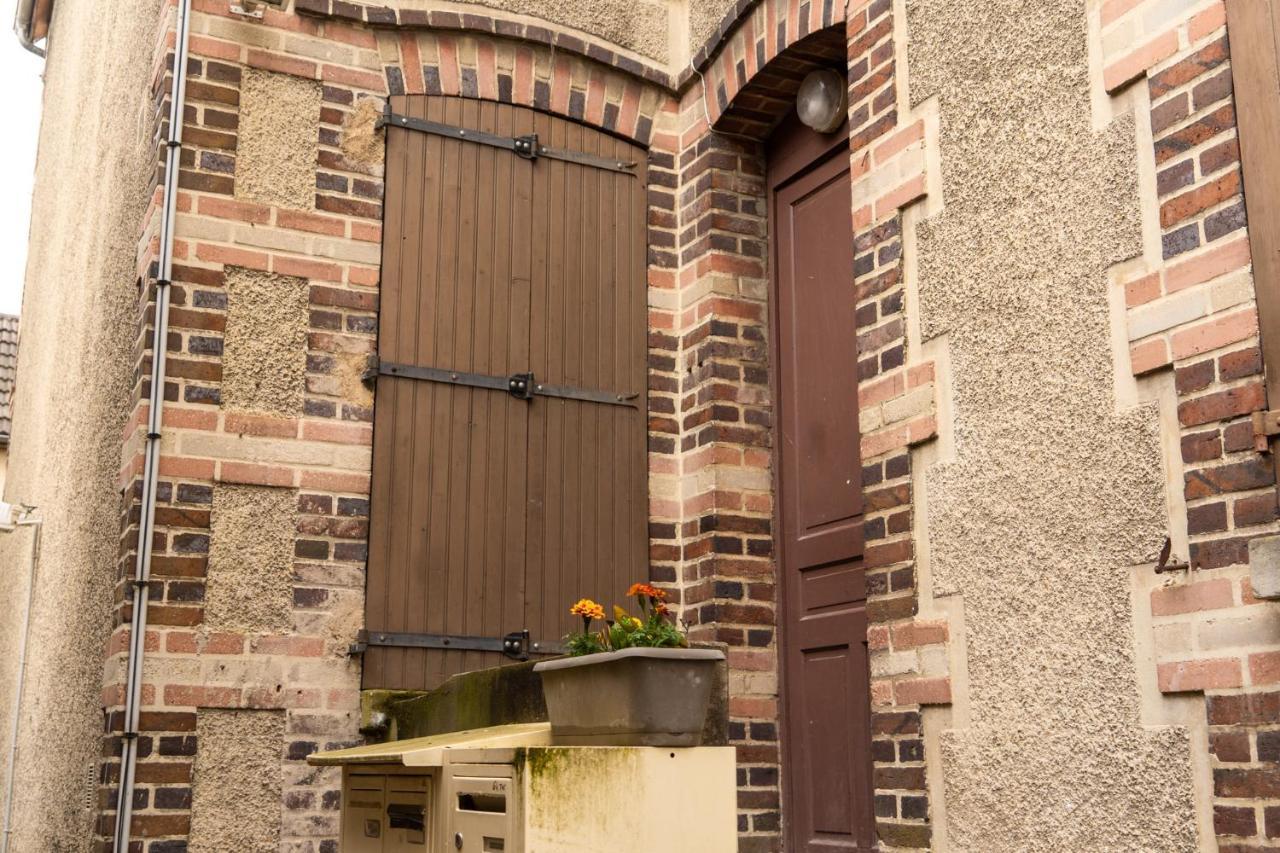 Appartement Cozy Avec Stationnement Gratuit Saint-André-les-Vergers Kültér fotó