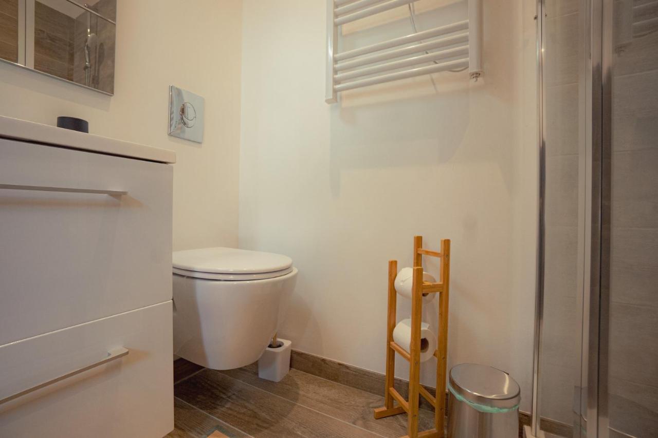 Appartement Cozy Avec Stationnement Gratuit Saint-André-les-Vergers Kültér fotó
