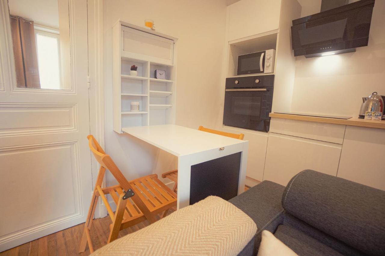 Appartement Cozy Avec Stationnement Gratuit Saint-André-les-Vergers Kültér fotó