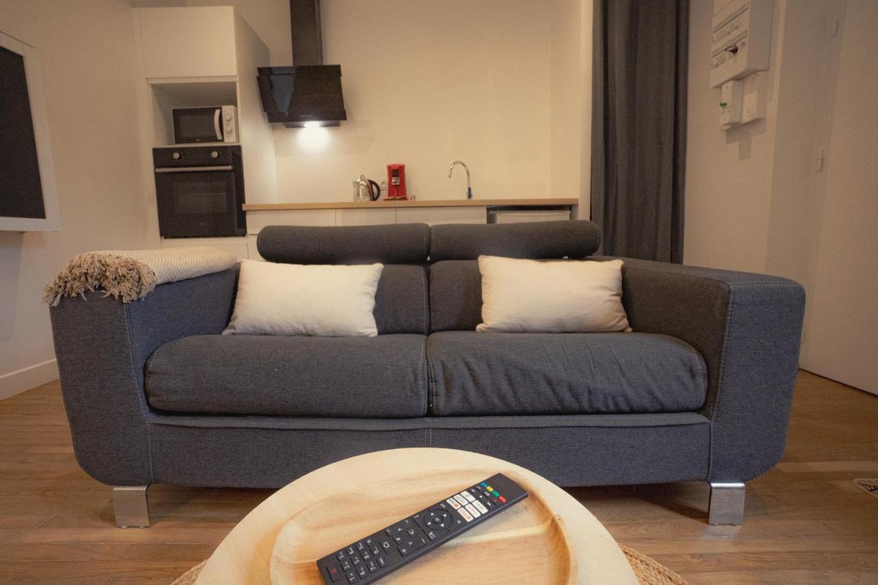 Appartement Cozy Avec Stationnement Gratuit Saint-André-les-Vergers Kültér fotó