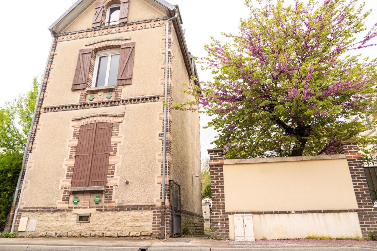 Appartement Cozy Avec Stationnement Gratuit Saint-André-les-Vergers Kültér fotó